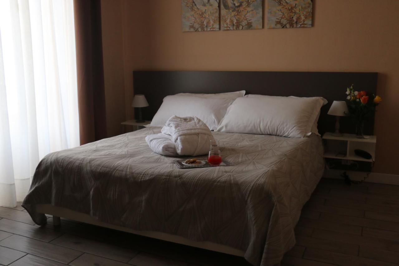Hotel Regina Margherita Bordighera Zewnętrze zdjęcie