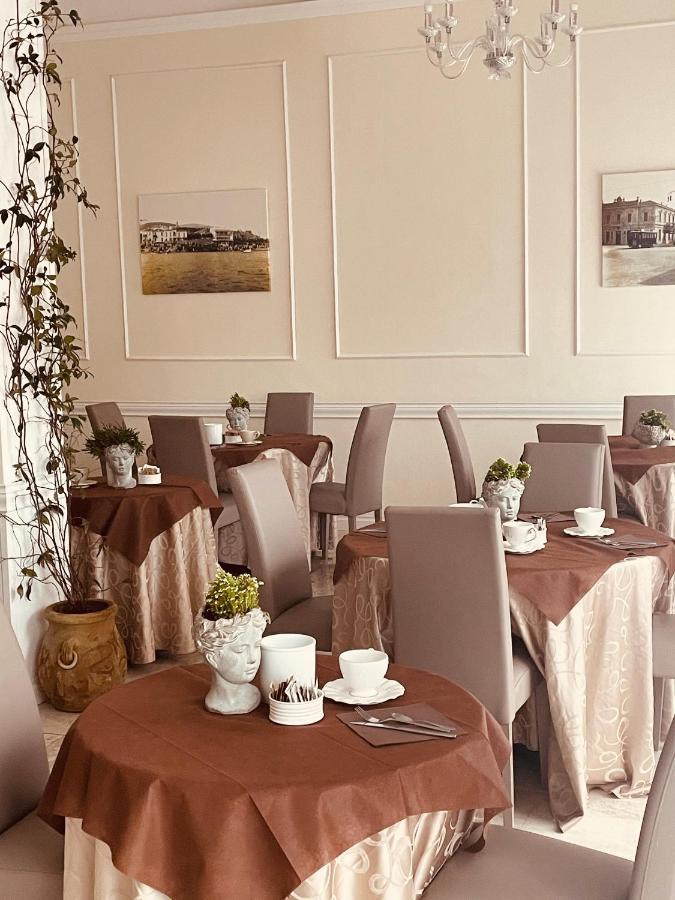 Hotel Regina Margherita Bordighera Zewnętrze zdjęcie